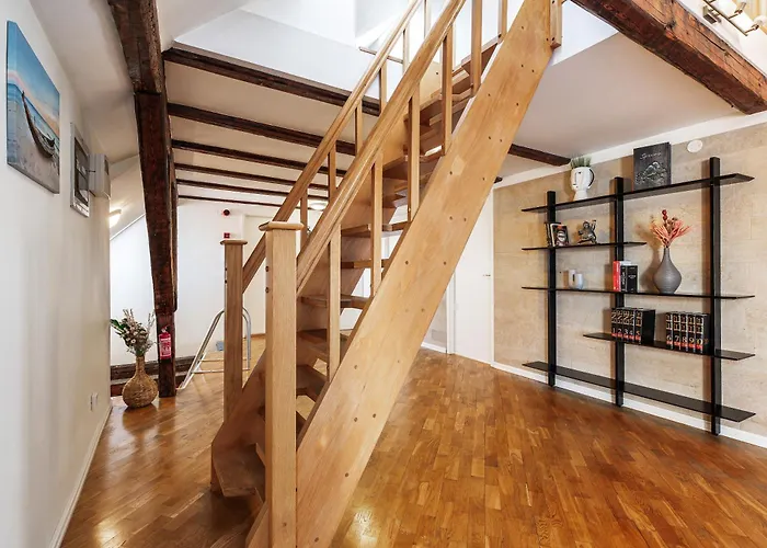 Airhome - Travel Soul タリン