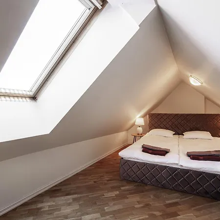 Airhome - Travel Soul * Tallinn