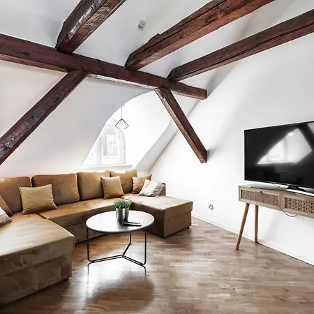 Airhome - Travel Soul * Tallinn