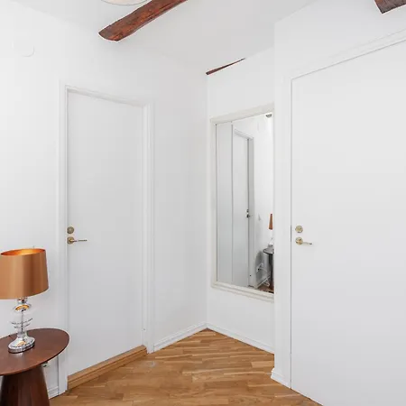 Airhome - Travel Soul * Tallinn